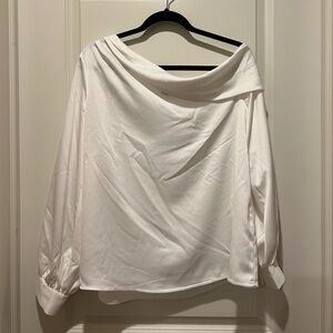NWOT Halogen Off the Shoulder Cold Shoulder Long Sleeve White Top